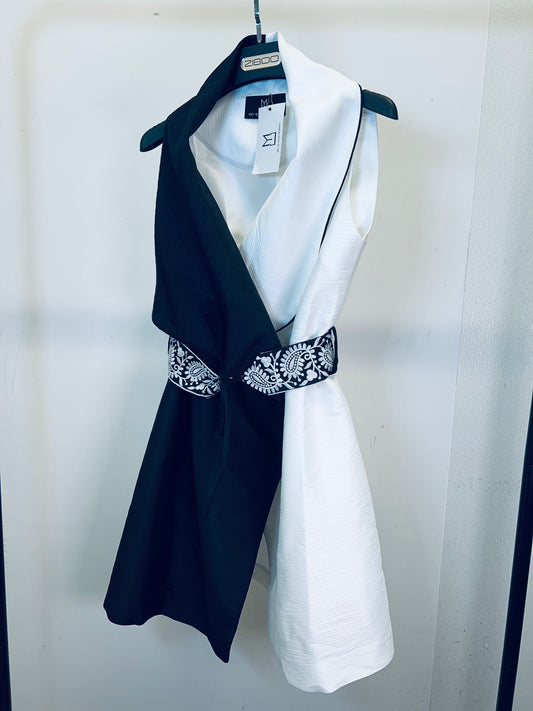 RM T Black & White Dress